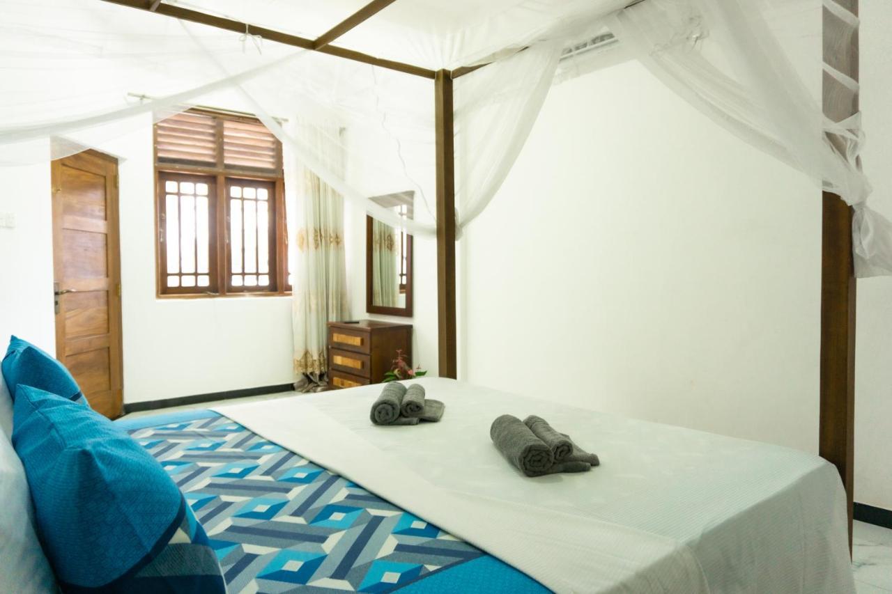 Memories Weligama Hostel Exterior photo