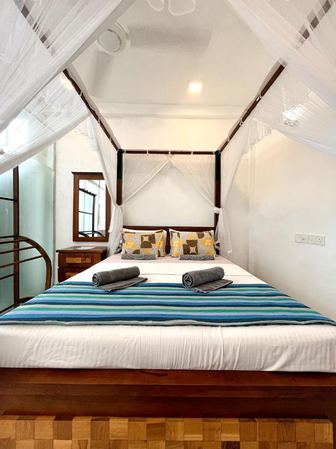 Memories Weligama Hostel Exterior photo